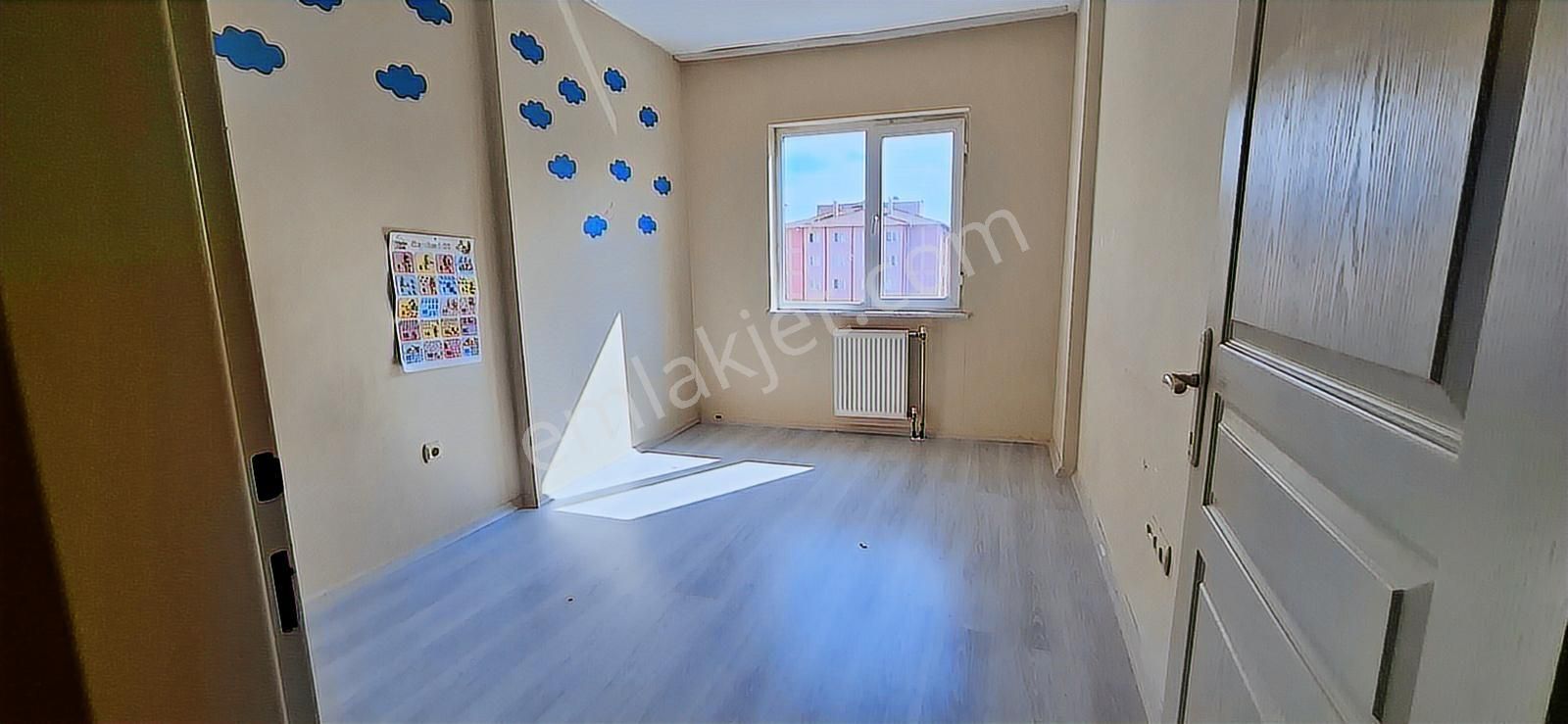 Yenikent İlksan Toki Asansörlü Ara Kat Güney Yol Cep 3+1 - Görsel 22