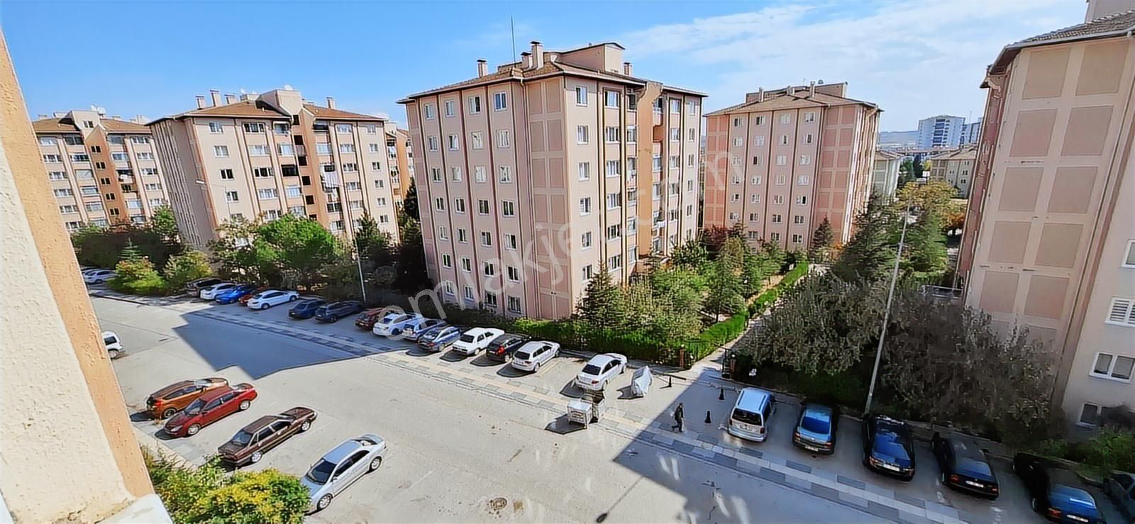 Yenikent İlksan Toki Asansörlü Ara Kat Güney Yol Cep 3+1 - Görsel 30