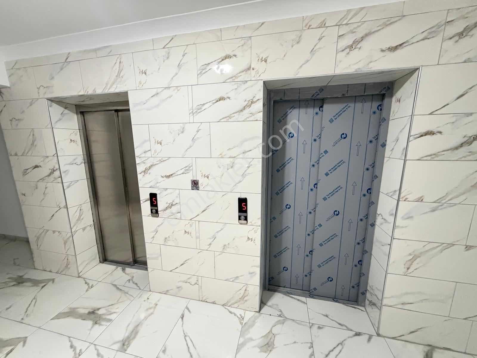 Ara Katta 3+1 130 M2 Ç.banyolu Teras Balkonlu Ç.asansör Fırsat.. - Görsel 25