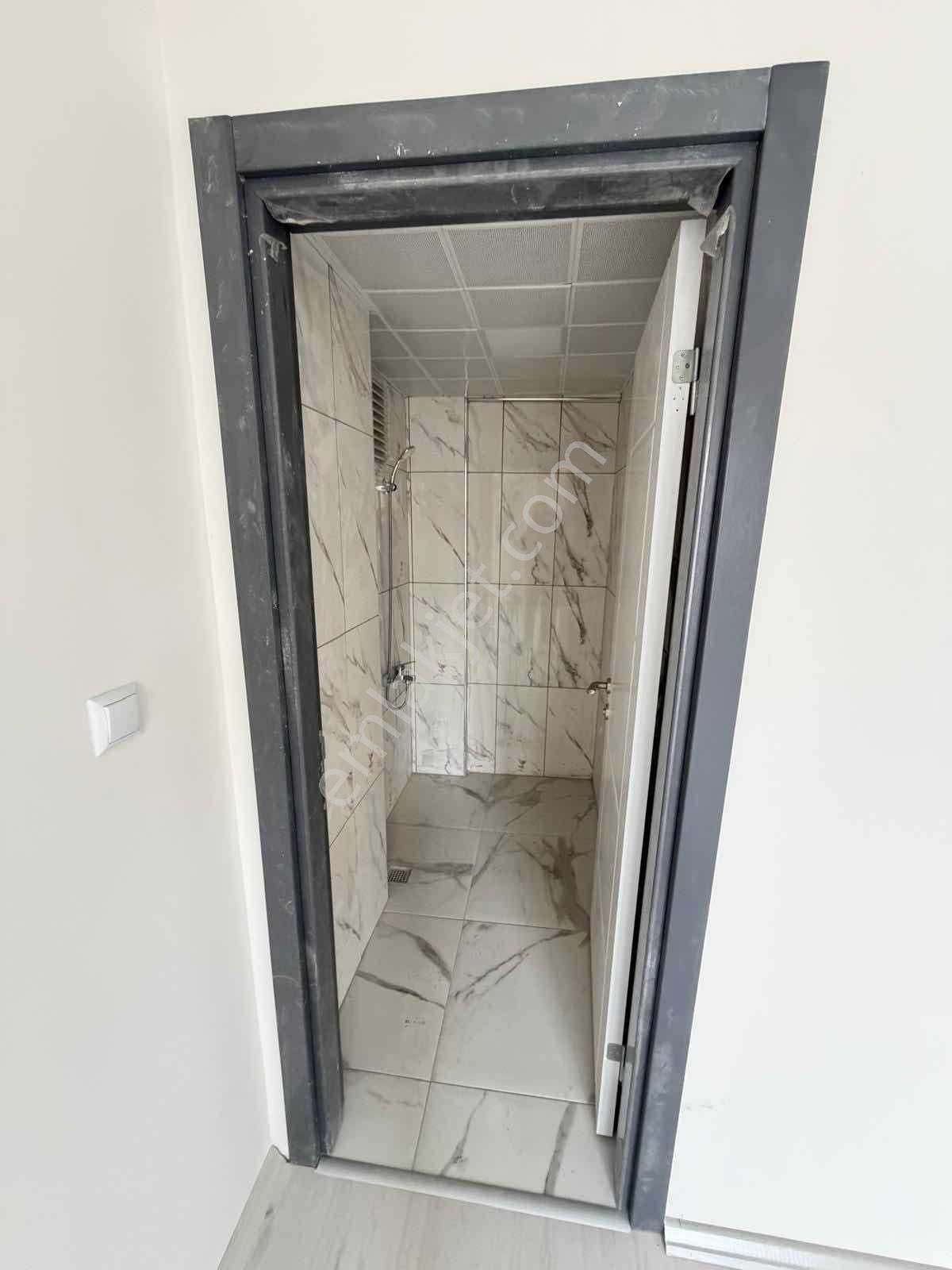 Ara Katta 3+1 130 M2 Ç.banyolu Teras Balkonlu Ç.asansör Fırsat.. - Görsel 23