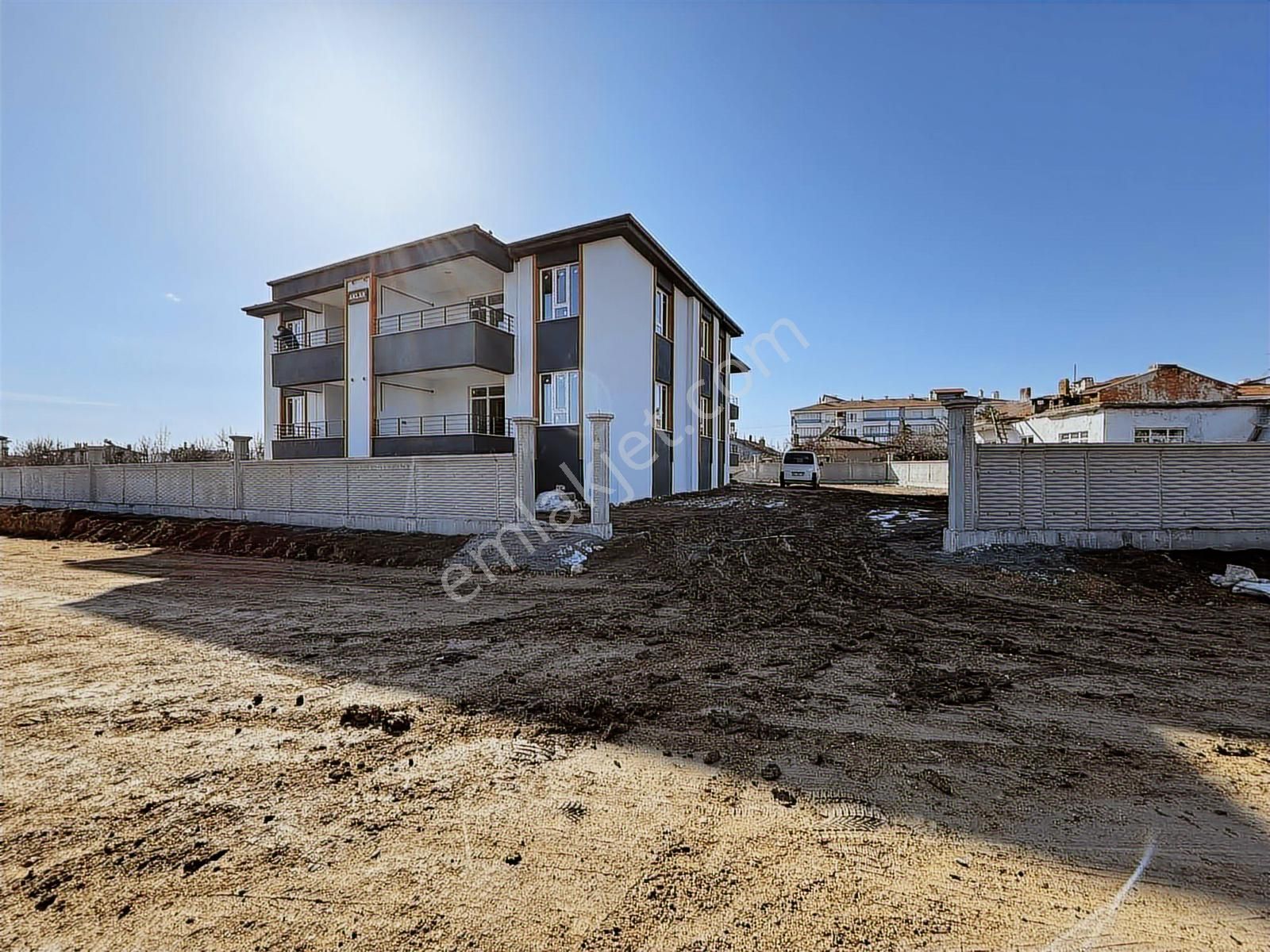 Karaaslanda A Kalite Geniş Kullanışlı 2+1 Sıfır Daireler