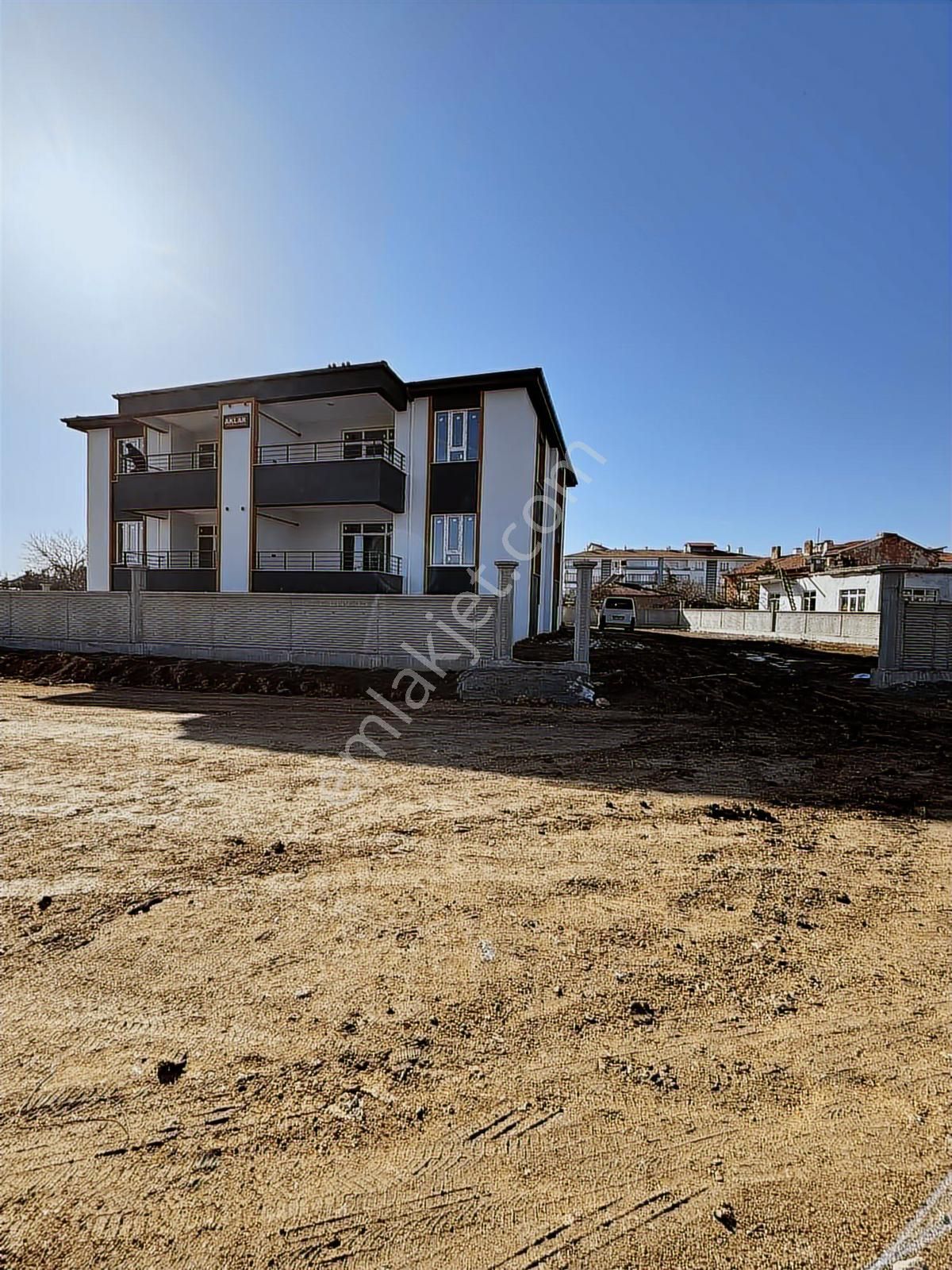 Karaaslanda A Kalite Geniş Kullanışlı 2+1 Sıfır Daireler - Görsel 2