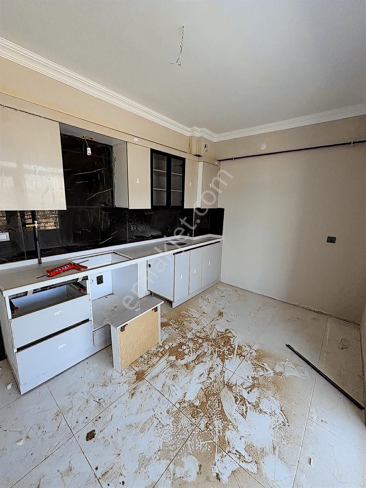 Karaaslanda A Kalite Geniş Kullanışlı 2+1 Sıfır Daireler - Görsel 11