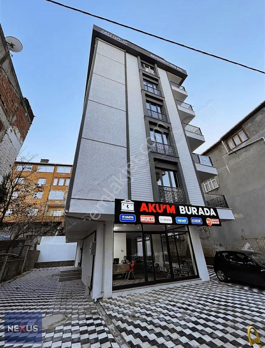 Sultanbeyli Metroya Yürüme Mesafesinde 2+1 Satılık Daire