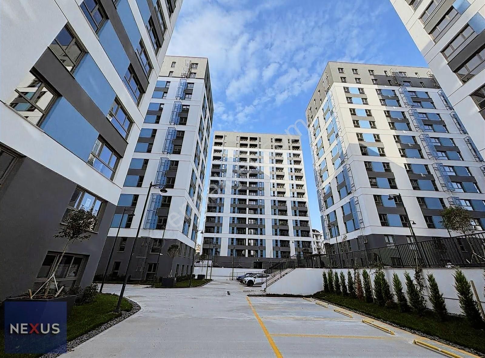 Kartal Kaper Sitesi Uzmanından Satılık 2+1 Daire Oturuma Hazır - Görsel 3