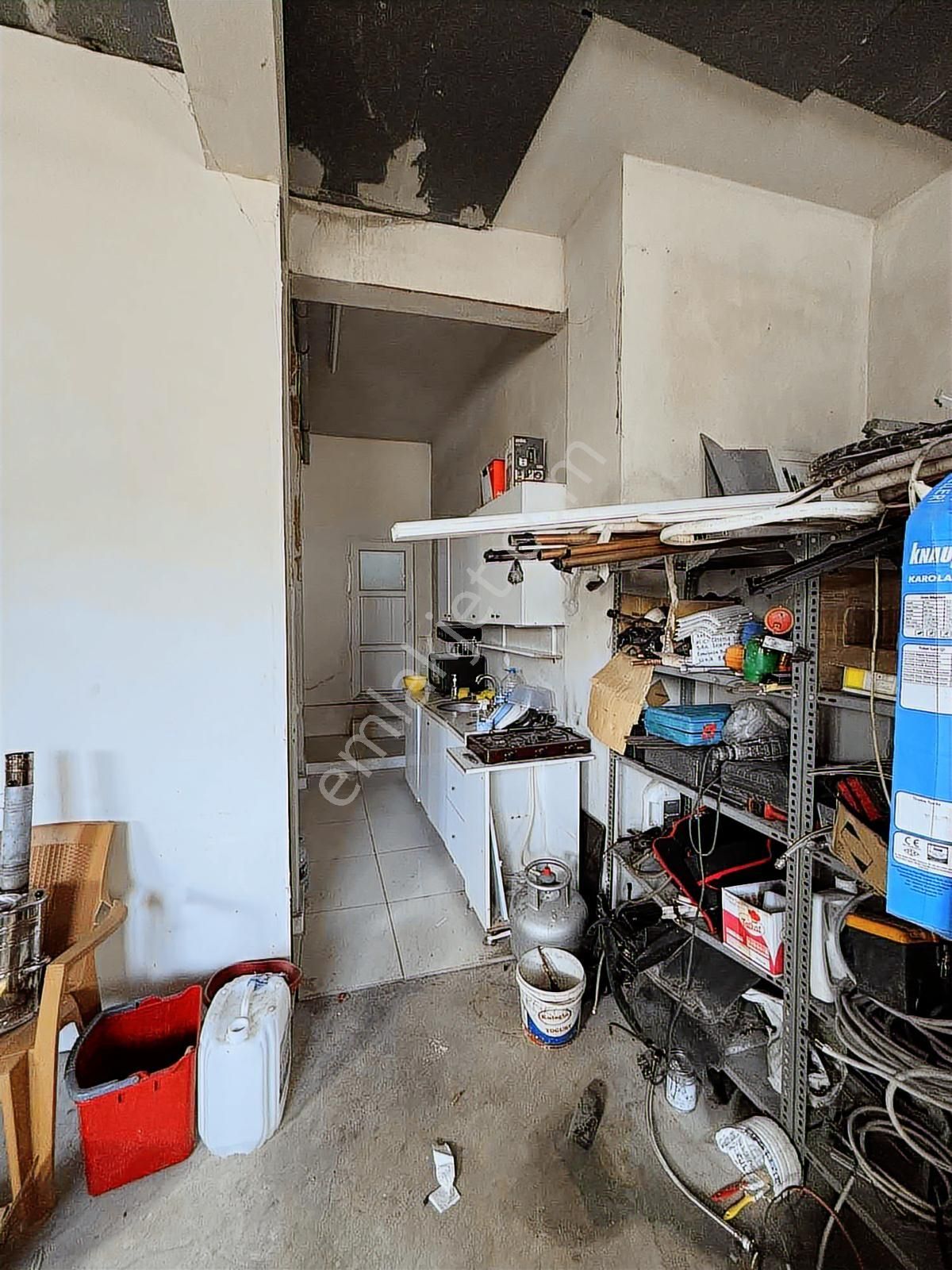 Edis Emlak Samet'ten Köşebaşında Satılık 200 Metrekare Dükkan - Görsel 20