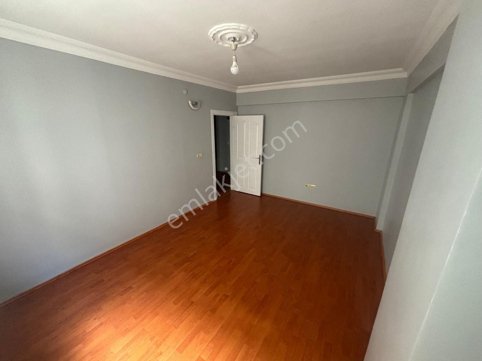 Sahibinden Fatih Mah Hükümet Cad.satılık 3. Kat Geniş 3+1 Daire - Görsel 20