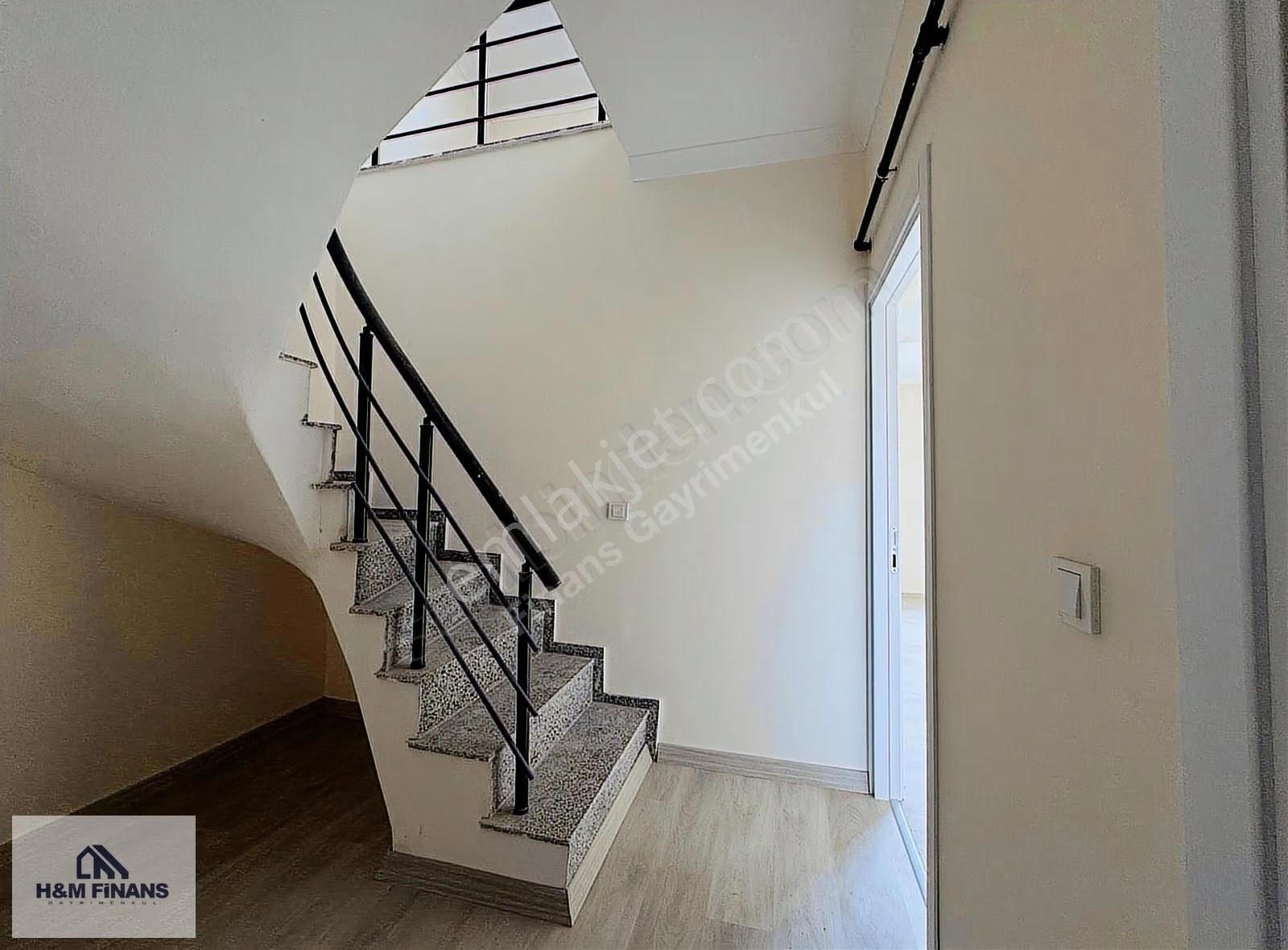 Çekmeköy Merkez Mahallesi'nde Satılık 3+1 Dubleks Daire - Görsel 32