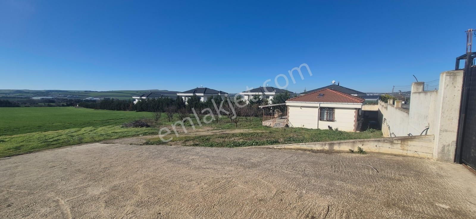 Çatalca Çakıl'da, İyi Konumda, İçinde 100 M² Yapı, %15 Yapı İzni - Görsel 6