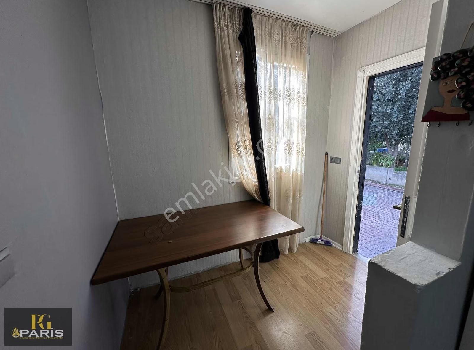 Paris'ten Mavi Bulvar Üzerinde Eşyalı 1+1 Geniş Kiralık Daire - Görsel 8