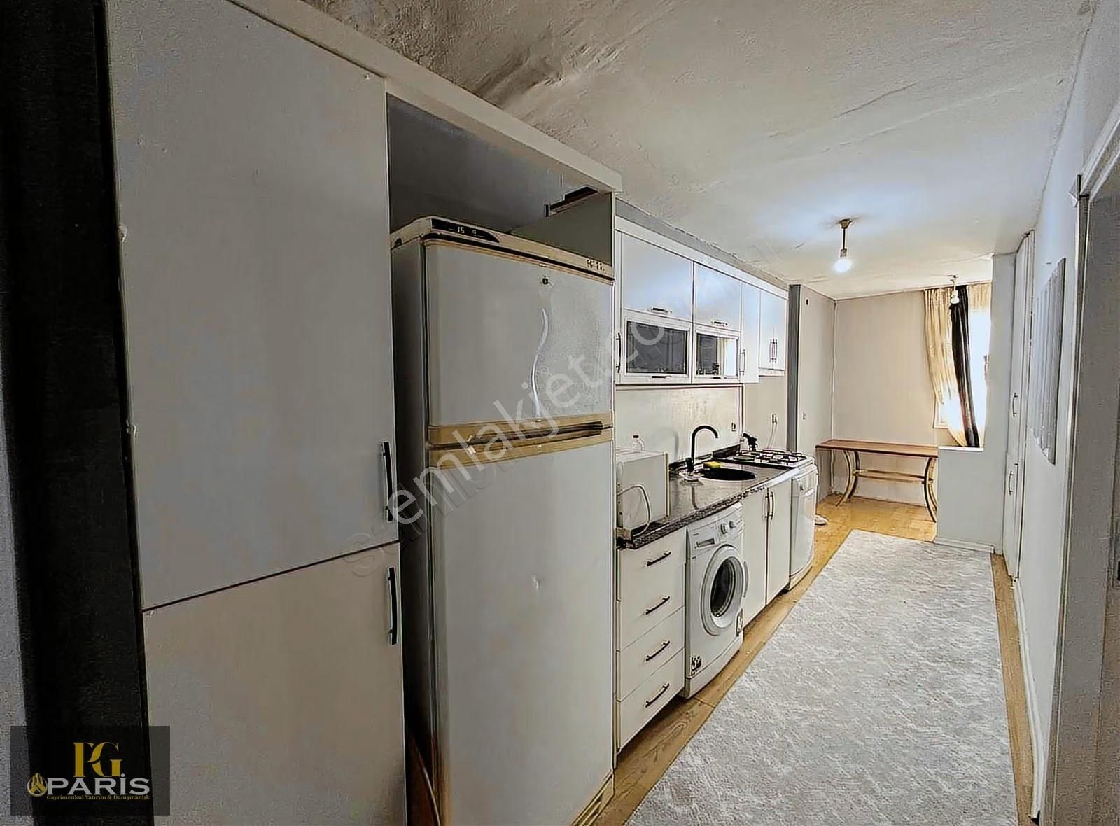 Paris'ten Mavi Bulvar Üzerinde Eşyalı 1+1 Geniş Kiralık Daire - Görsel 3