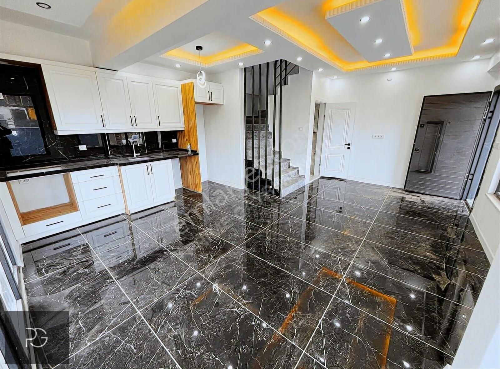 Sakarya Kocaali'de Deniz Manzaralı, Havuzlu Ve Bahçeli Villa!!! - Görsel 27