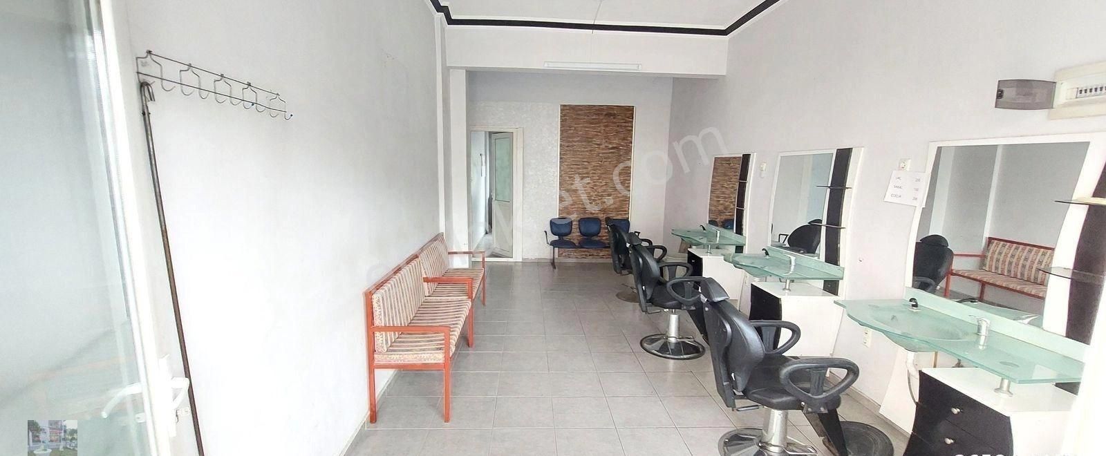 Karşıyaka Zübeyde Hnm Mah. İş Merkezinde Kiralık İşyeri Kanıt Em - Görsel 26