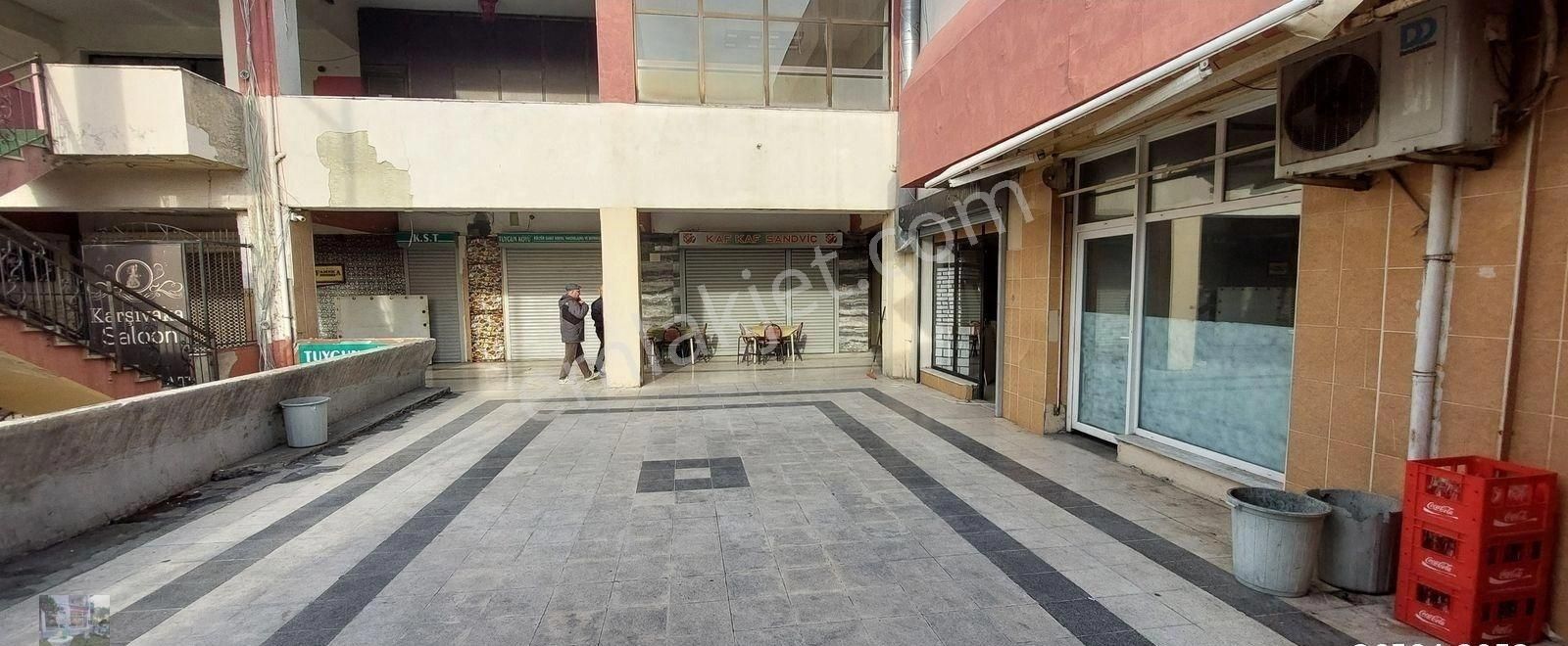 Karşıyaka Zübeyde Hnm Mah. İş Merkezinde Kiralık İşyeri Kanıt Em - Görsel 18