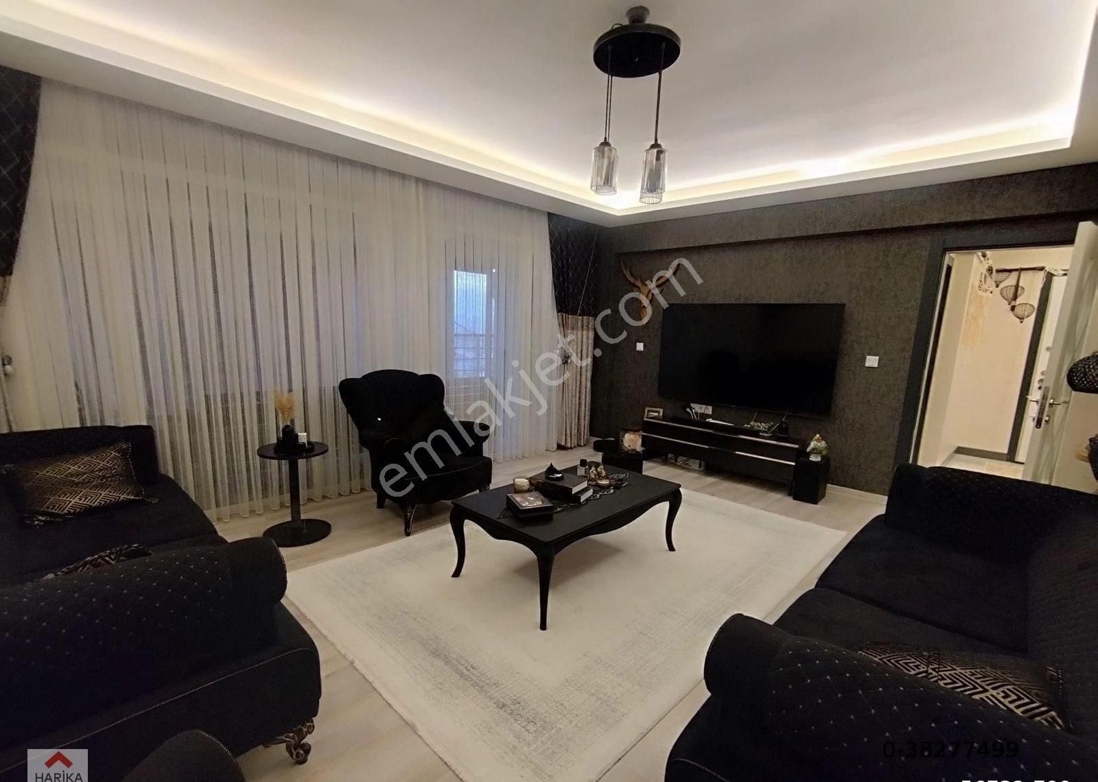 Feridun Çelik Mh 3 Yıllık Binada 2.katta 3+1 135 M² Satılık ! - Görsel 3