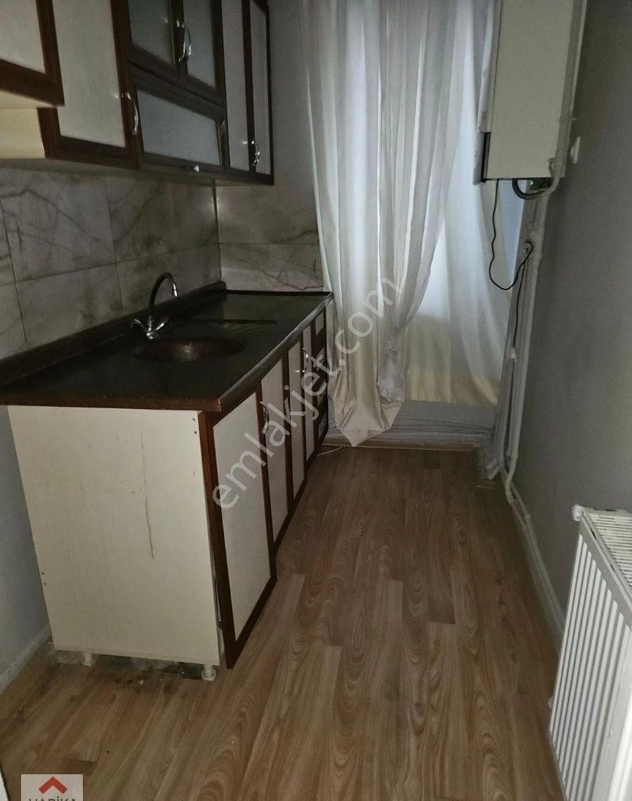 Topraklık Dokuz Sokak'ta Giriş Katta 2+1 Yapılı Satılık Fırsat ! - Görsel 6