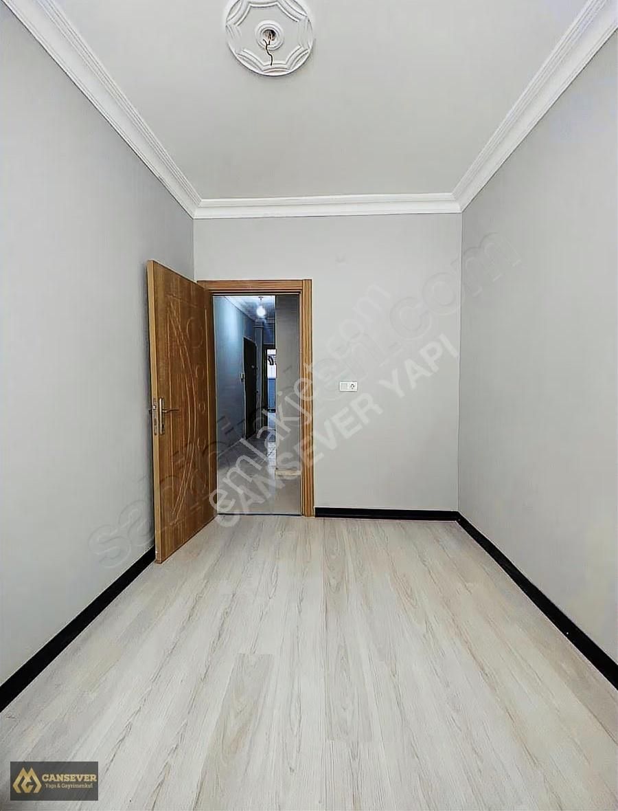 Bahçeli Bahçe Katı 2+1 Kiralık Daire - Görsel 30