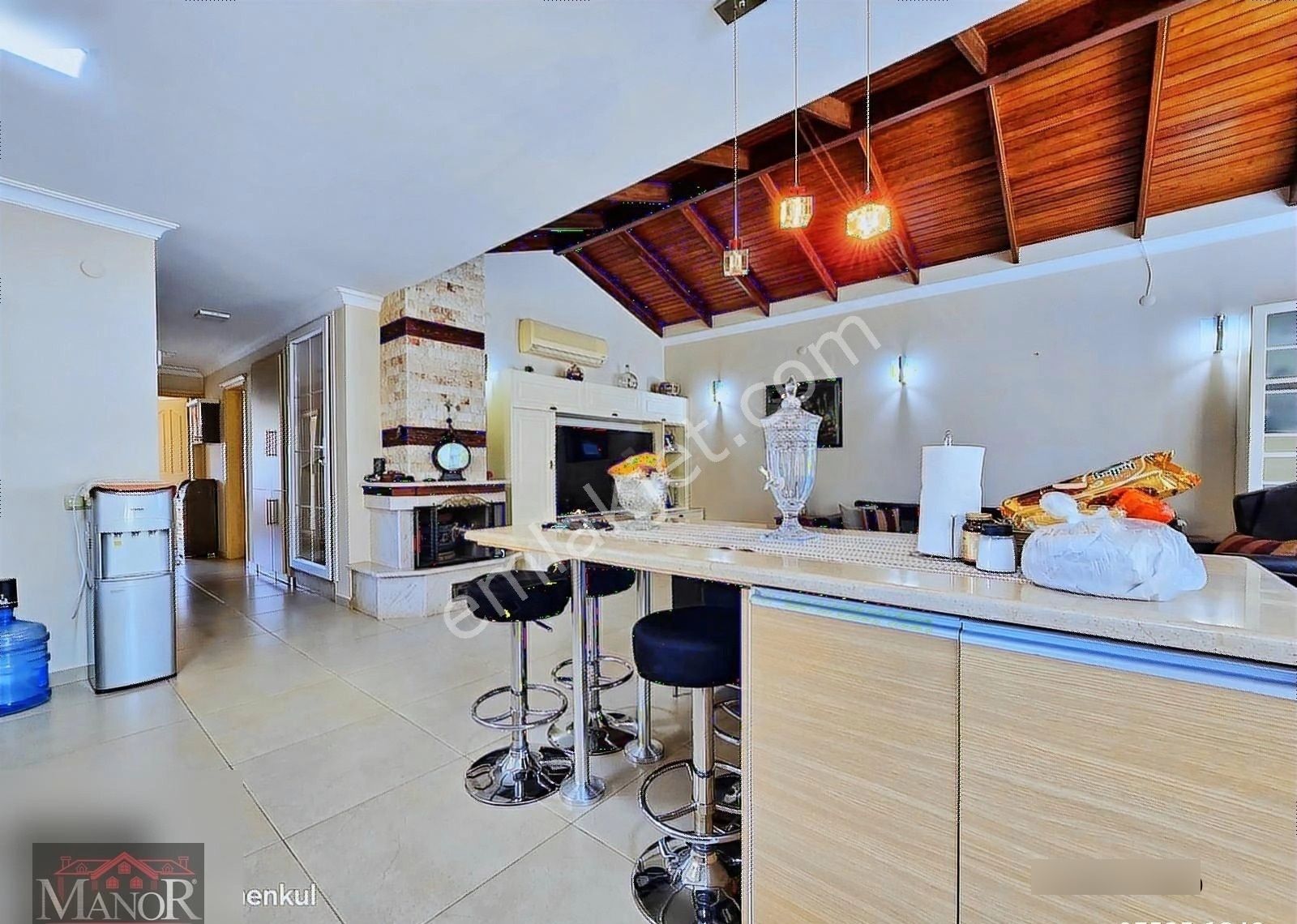 Kuşadası Değirmendere Mah. Mimarisi İle Göz Dolduran Villa - Görsel 19