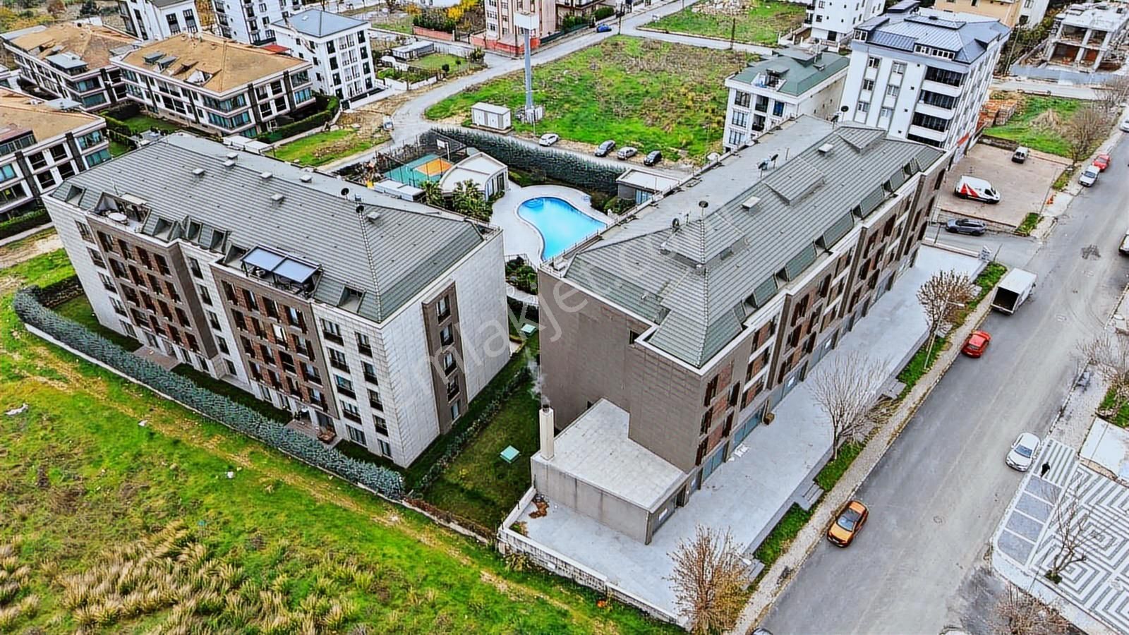 250 M2 Depolu Cadde Üzeri Köşe Cephe Satılık Dükkan - Görsel 18