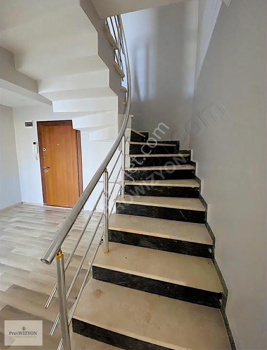 Yakuplu Marmara Mh 5+1 300m2 Geniş Dubleks - Görsel 2