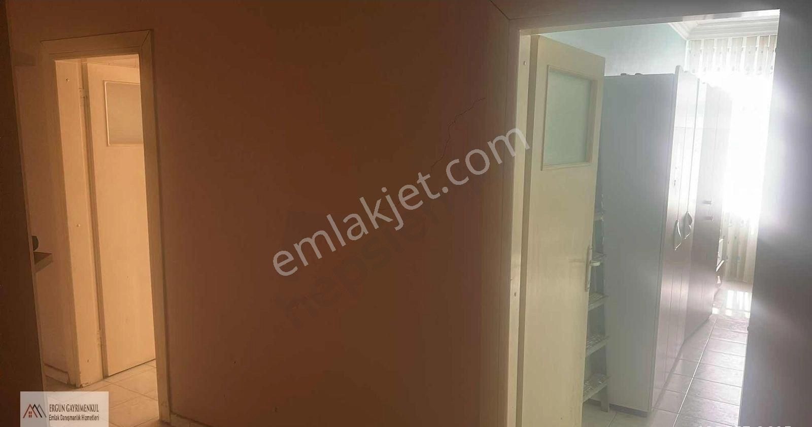 Mezitli Yeni Mahallede Site İçinde 150 M² 3+1 Asansörlü Daire - Görsel 7