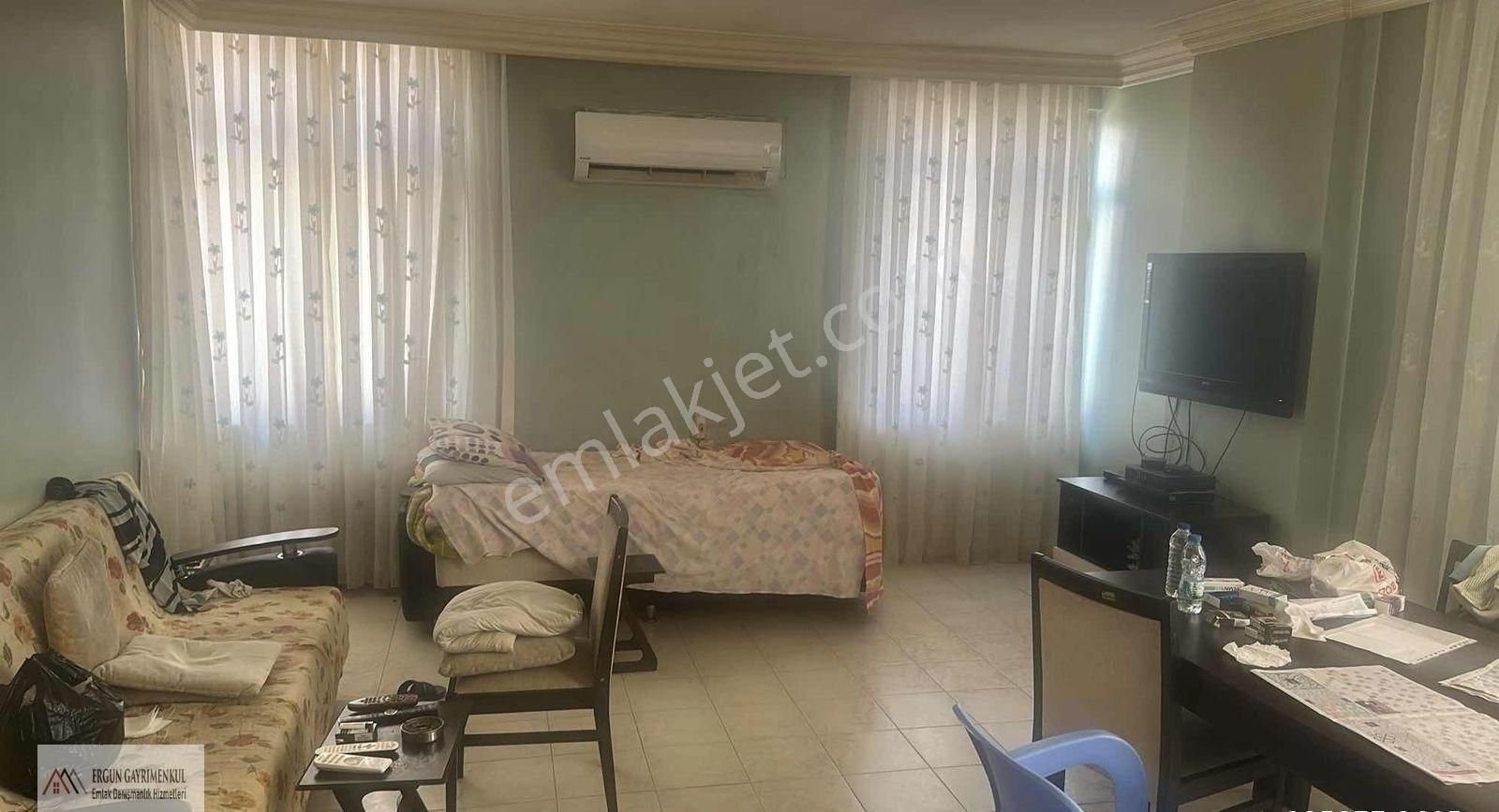 Mezitli Yeni Mahallede Site İçinde 150 M² 3+1 Asansörlü Daire