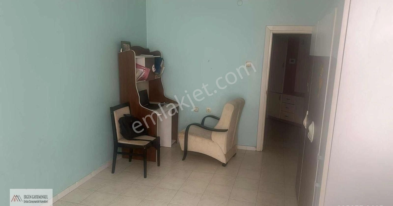 Mezitli Yeni Mahallede Site İçinde 150 M² 3+1 Asansörlü Daire - Görsel 10