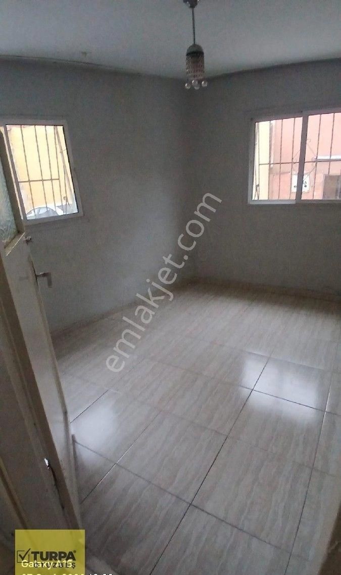 Turpa Otuzbeş'ten Konak Tuzcu Mahallesi’nde Müstakil Ev - Görsel 17