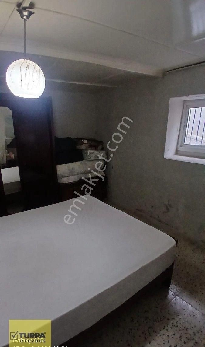 Turpa Otuzbeş'ten Konak Tuzcu Mahallesi’nde Müstakil Ev - Görsel 4