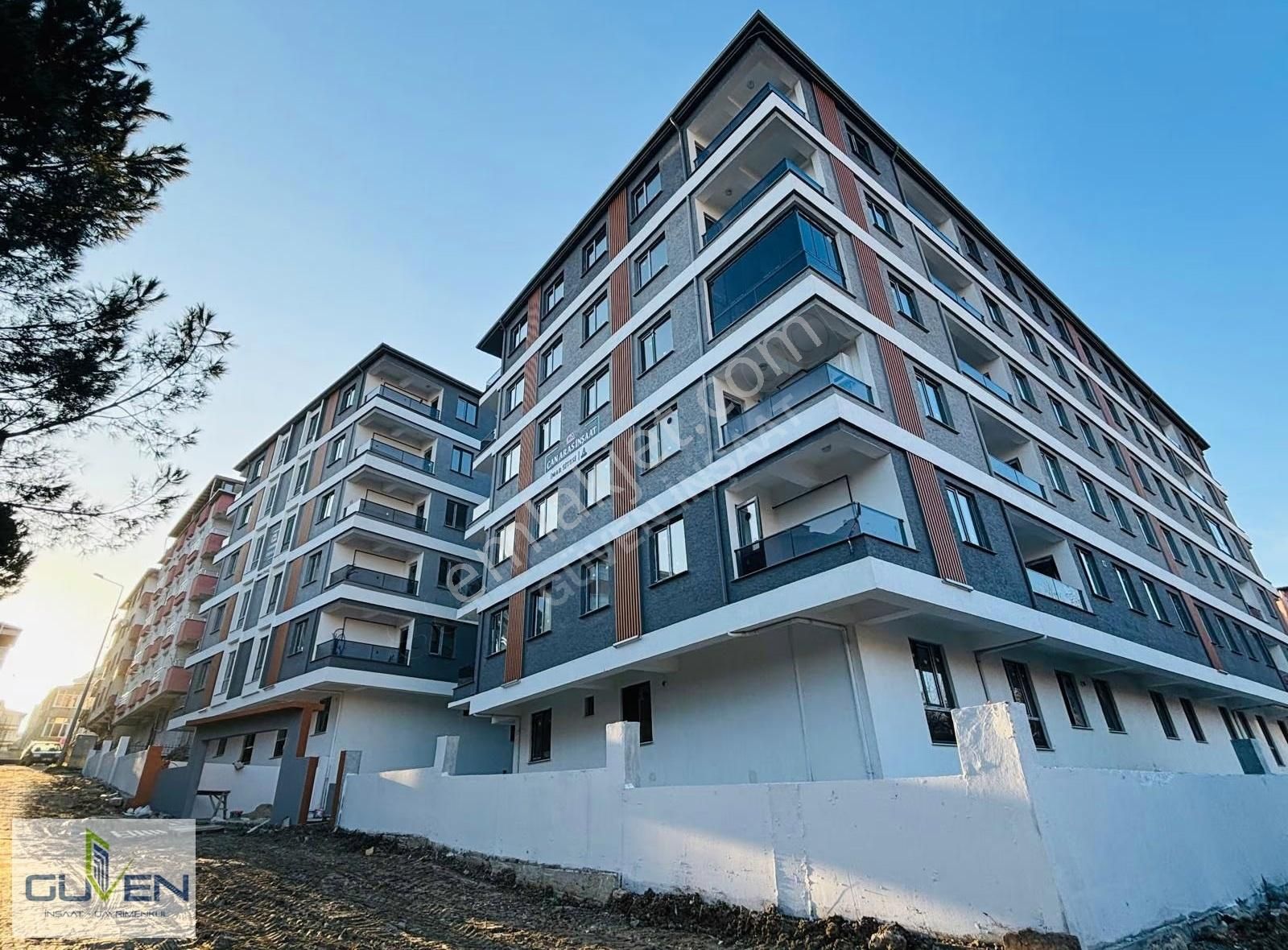 Güven'den Çerkezköy Merkezde Kapalı Otoparklı Sıfır 3+1 Daire - Görsel 27