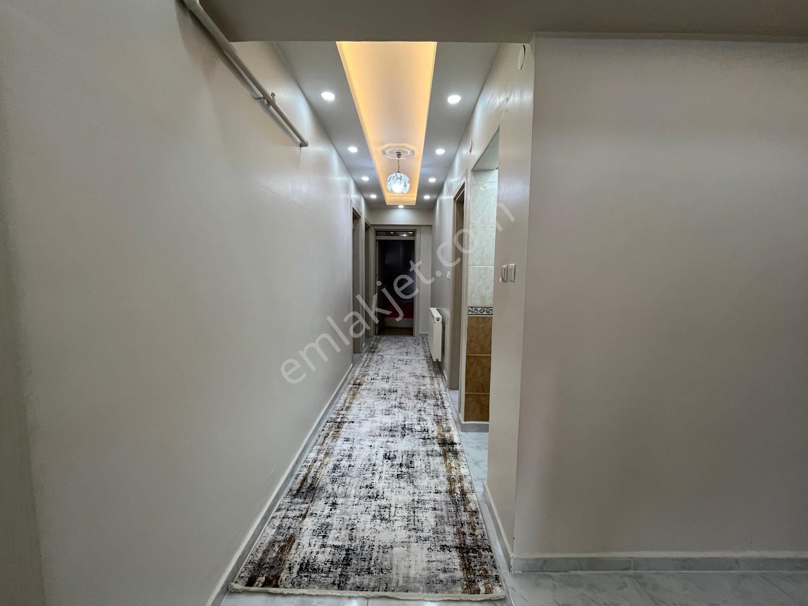 Güzel Emlak Tan 35 Metreye Kinci Bina - Görsel 27