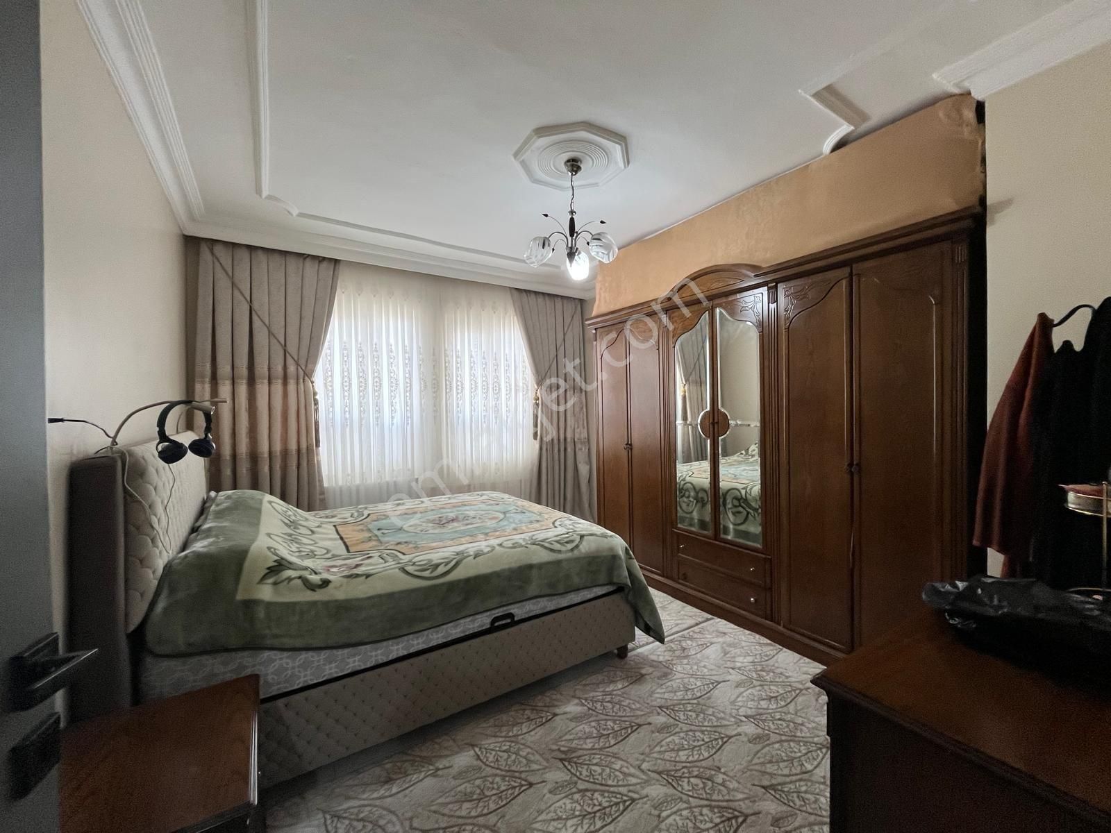 Güzel Emlak Tan Bakımlı Temiz Daire - Görsel 13