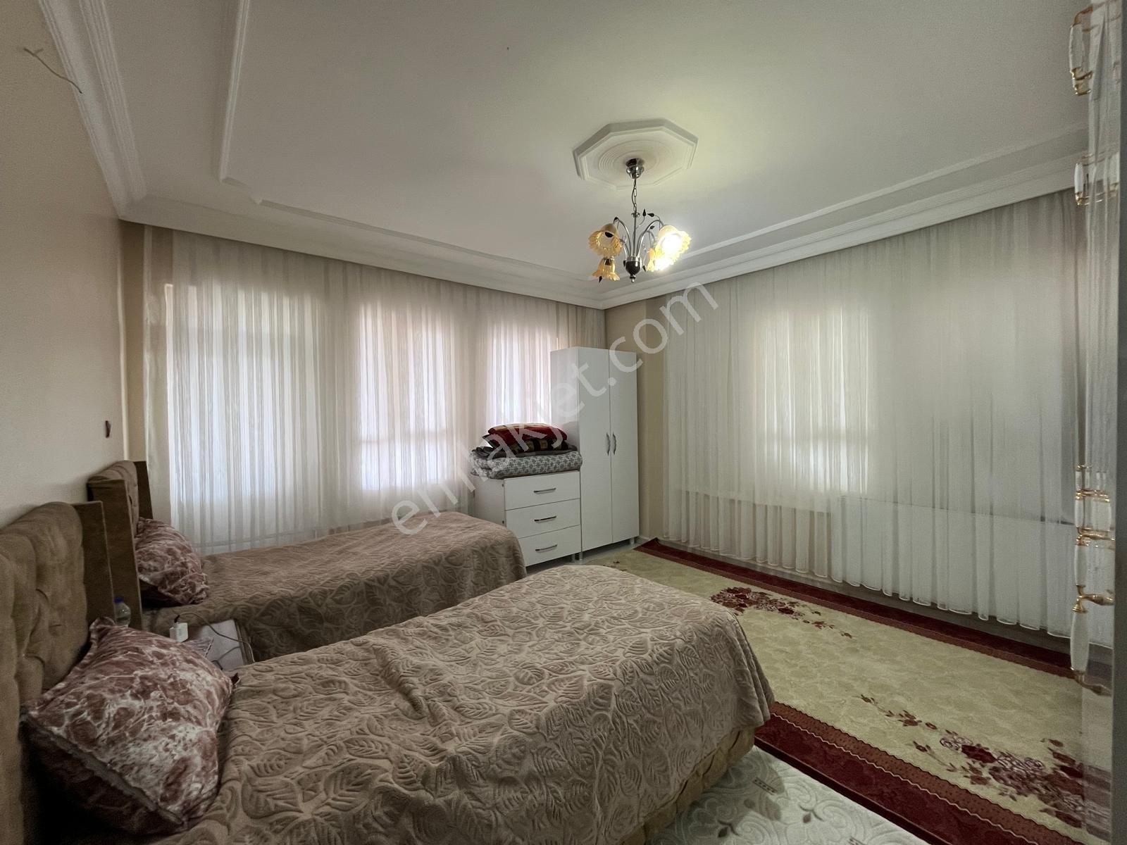 Güzel Emlak Tan Bakımlı Temiz Daire - Görsel 16