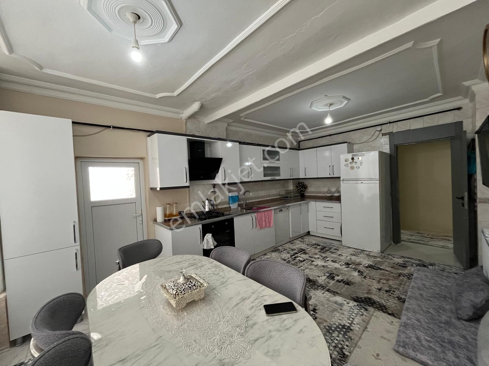 Güzel Emlak Tan Bakımlı Temiz Daire - Görsel 22