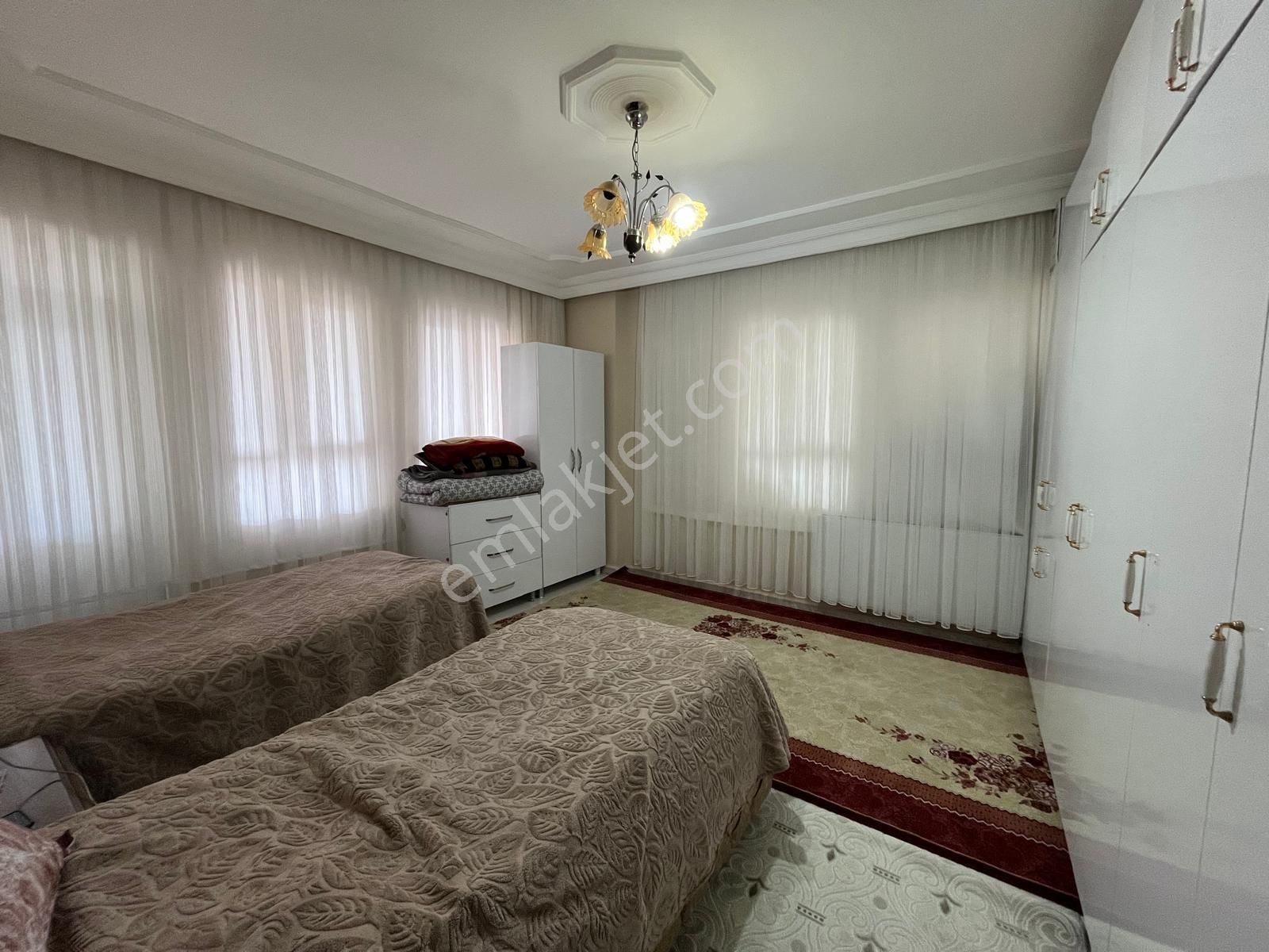 Güzel Emlak Tan Bakımlı Temiz Daire - Görsel 19