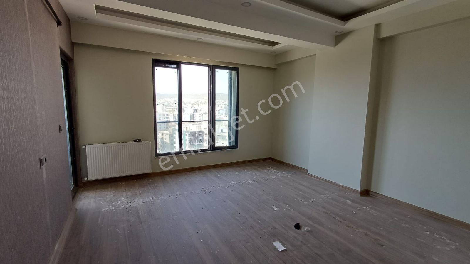 Güzel Emlak Tan İki Oda Sıfır Daire - Görsel 12