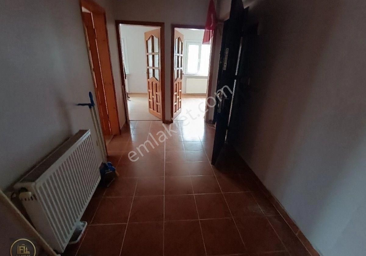 F-l Emlaktan Cumhuriyet Mahallesinde 130m2 3-1 - Görsel 14