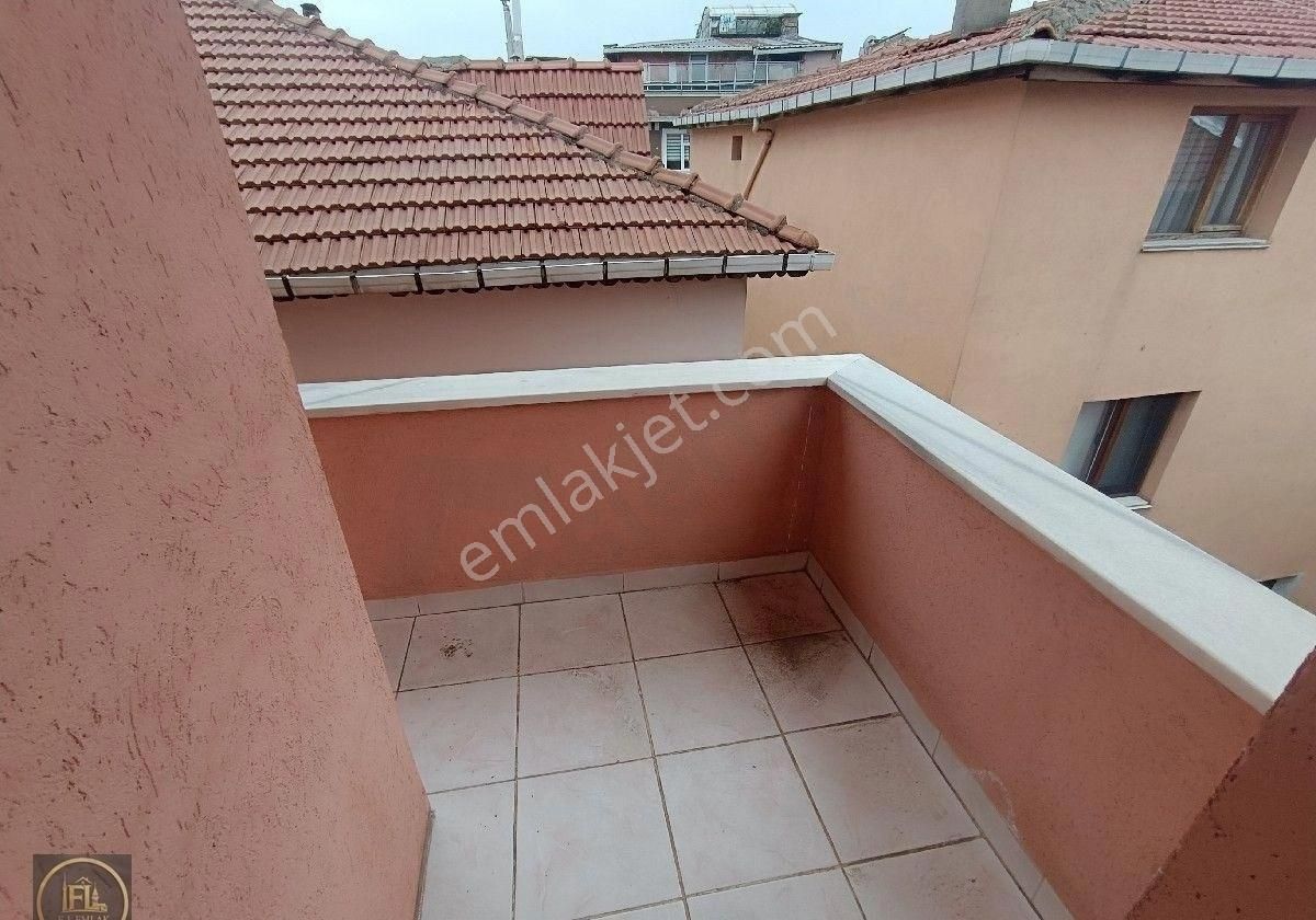 F-l Emlaktan Cumhuriyet Mahallesinde 130m2 3-1 - Görsel 18