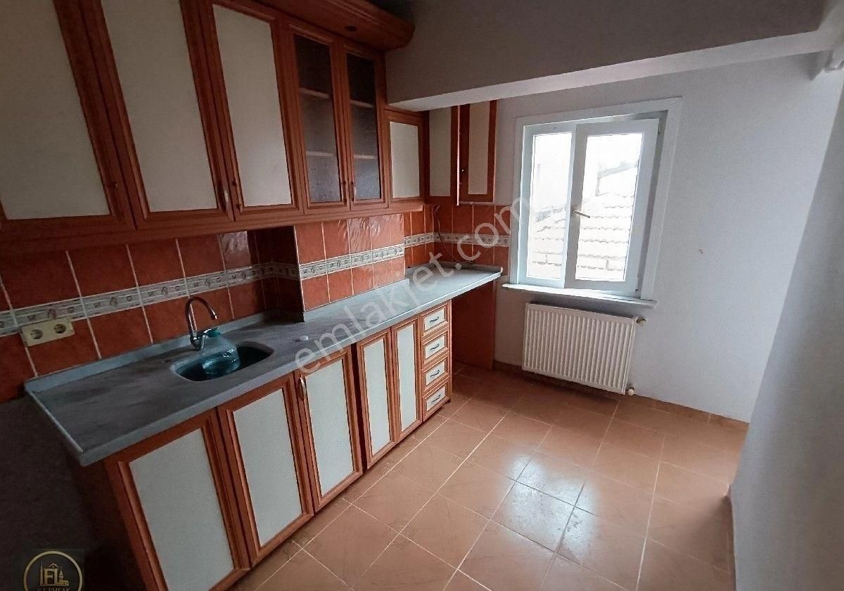 F-l Emlaktan Cumhuriyet Mahallesinde 130m2 3-1 - Görsel 8