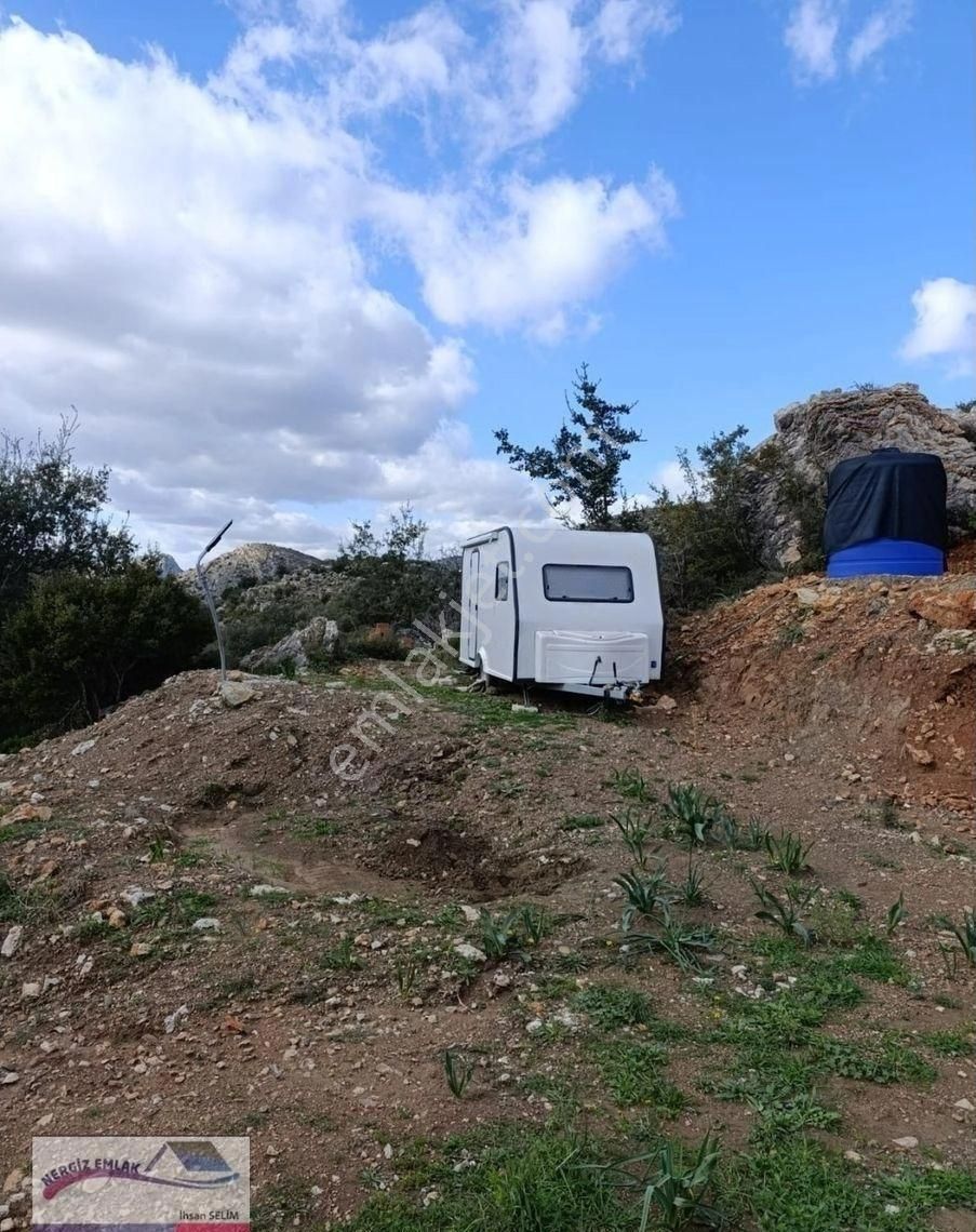 Marmaris Bozburunda Yola Bağlantılı Karavanlı Satılık Tarla - Görsel 4
