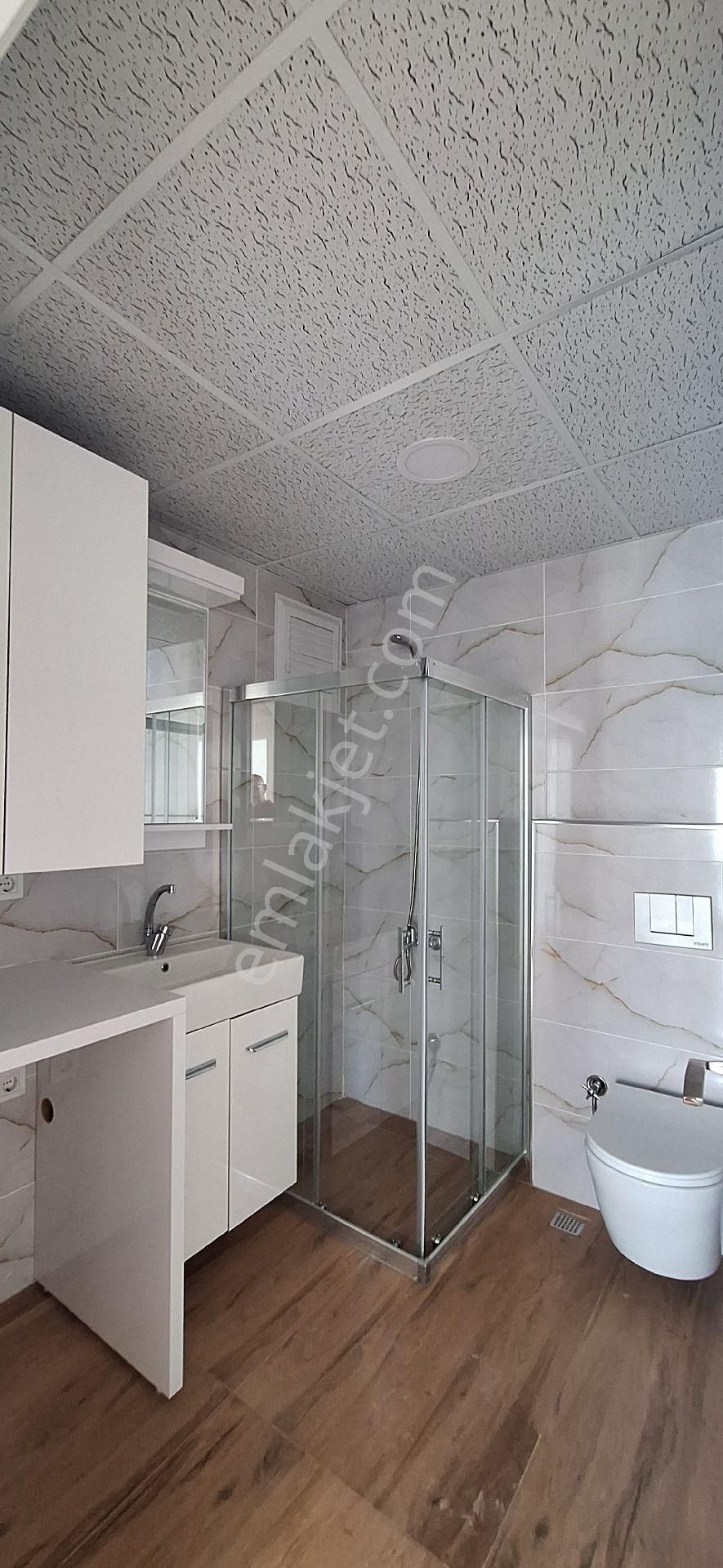 Kuşadası Değirmendere Mevki Kiralık 3+1 Daire - Görsel 7