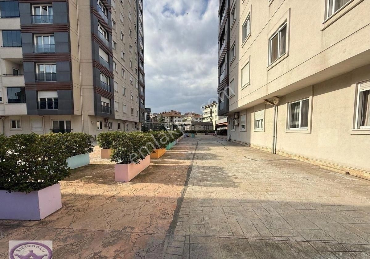Demirli Turkuaz Adatepe Sitesinde Havuzlu Güvenlikli Panoramik Deniz Ve Şehir Manzaralı 3+1 - Görsel 22