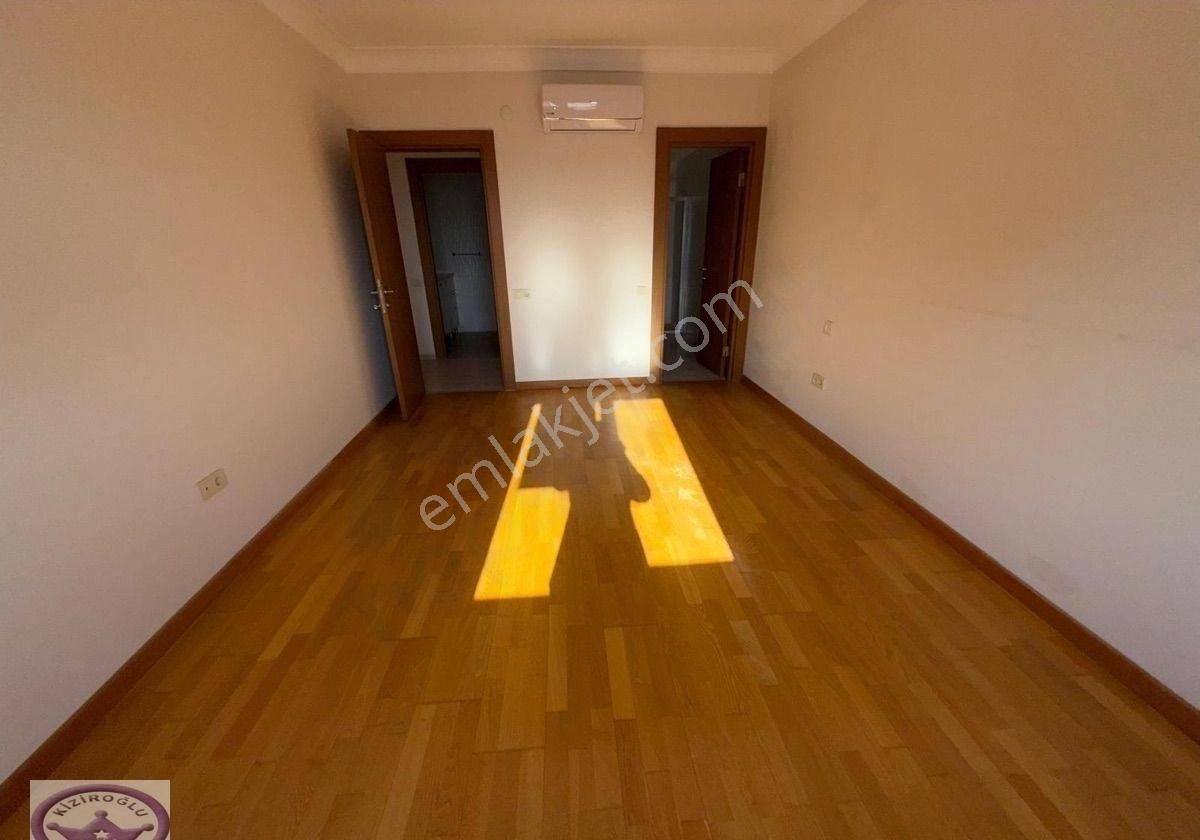 Demirli Turkuaz Adatepe Sitesinde Havuzlu Güvenlikli Panoramik Deniz Ve Şehir Manzaralı 3+1 - Görsel 25