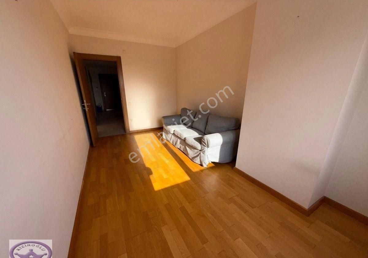 Demirli Turkuaz Adatepe Sitesinde Havuzlu Güvenlikli Panoramik Deniz Ve Şehir Manzaralı 3+1 - Görsel 3