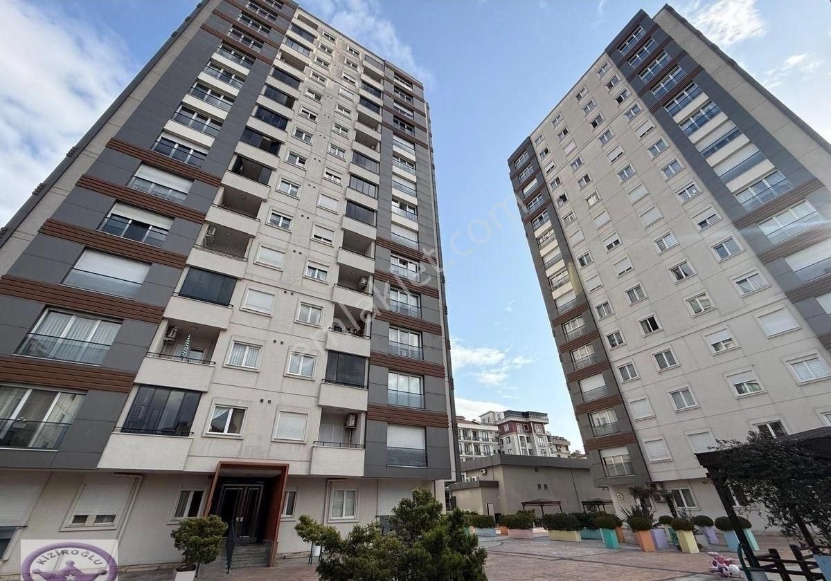 Demirli Turkuaz Adatepe Sitesinde Havuzlu Güvenlikli Panoramik Deniz Ve Şehir Manzaralı 3+1 - Görsel 7