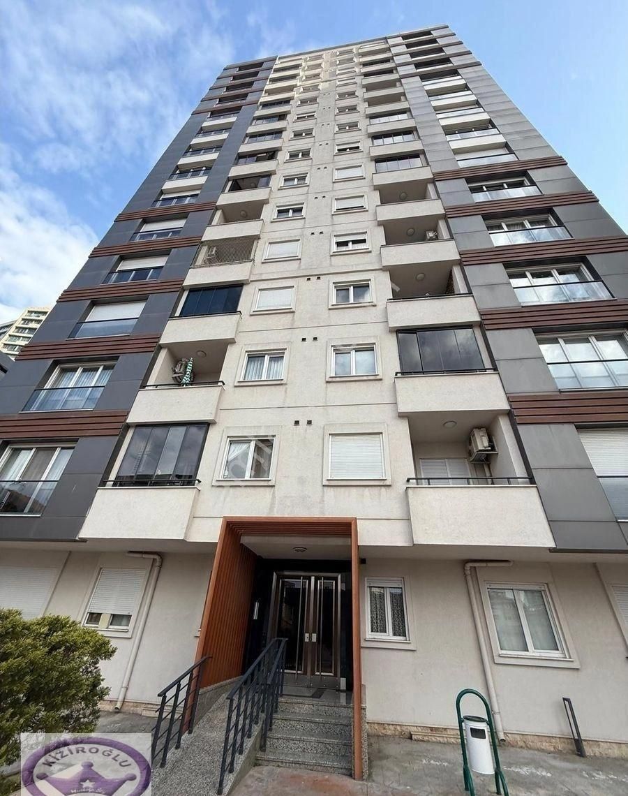 Demirli Turkuaz Adatepe Sitesinde Havuzlu Güvenlikli Panoramik Deniz Ve Şehir Manzaralı 3+1 - Görsel 10