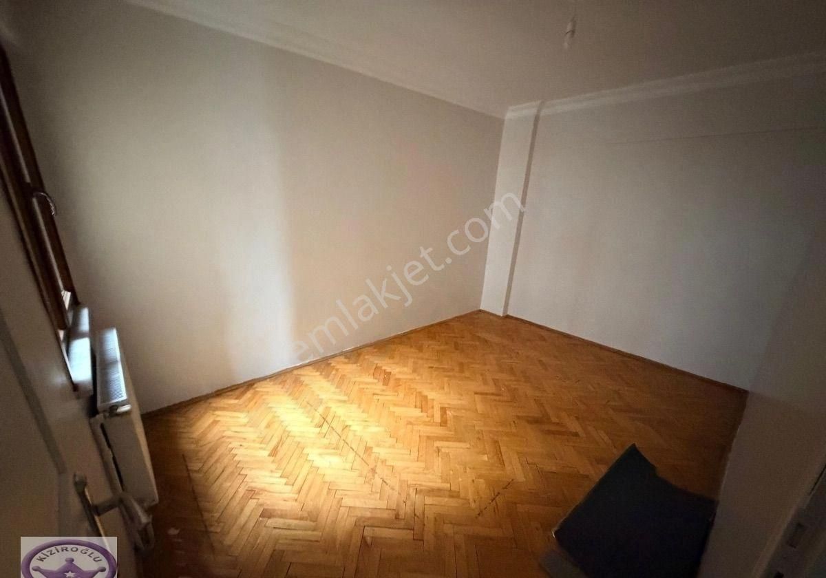 Öziş Sitesinde Asansörlü Balkonlu Kombili 3+1 - Görsel 31