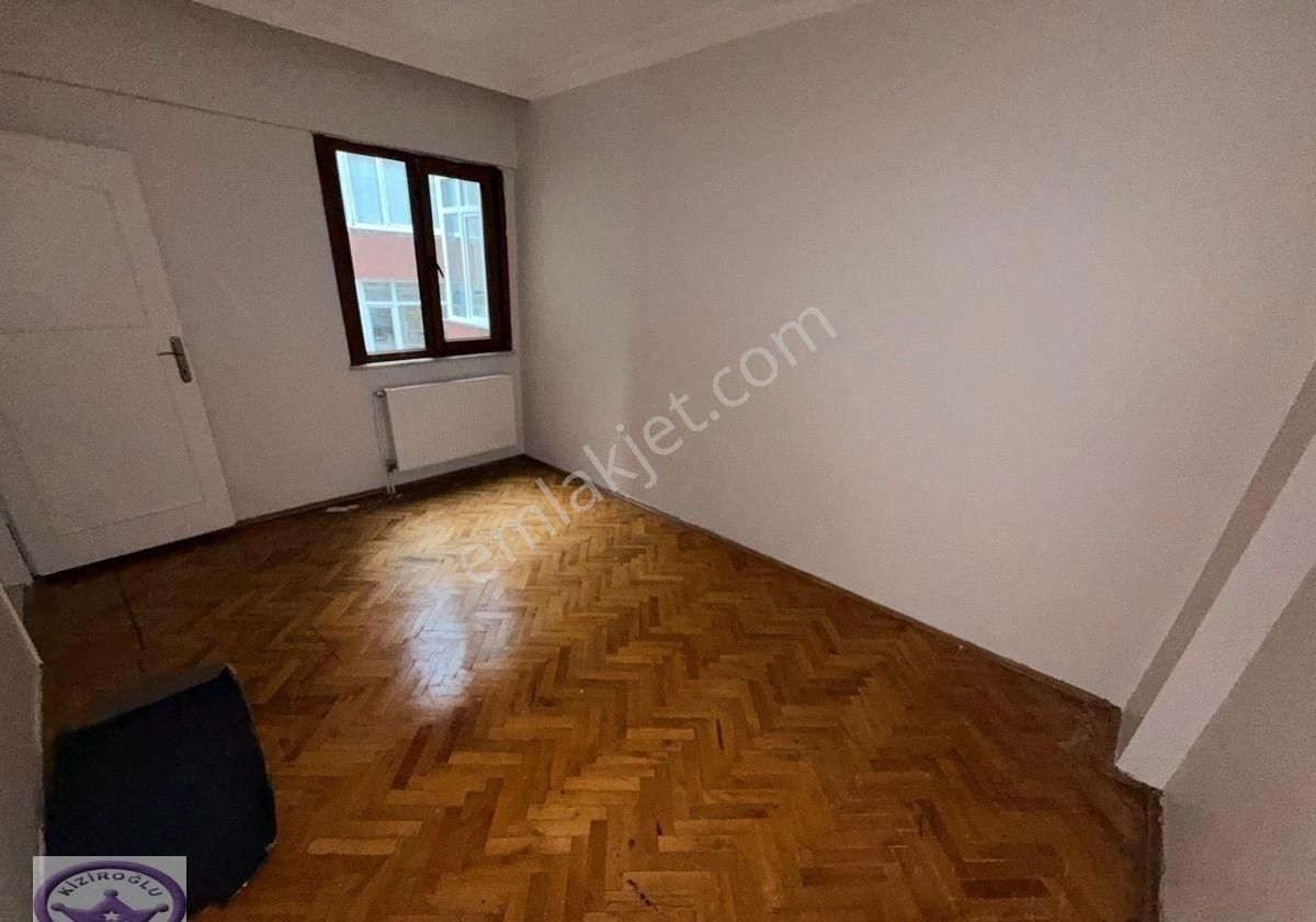 Öziş Sitesinde Asansörlü Balkonlu Kombili 3+1 - Görsel 12