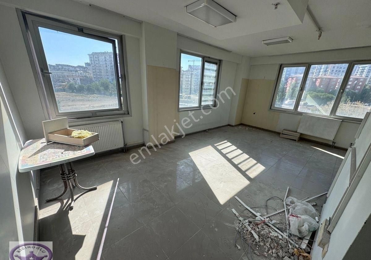 Pendik Marmara Üni. Hastanesinin Karşısında Metro Önü Güvenlikli Binada Stüdyo Daire - Görsel 21