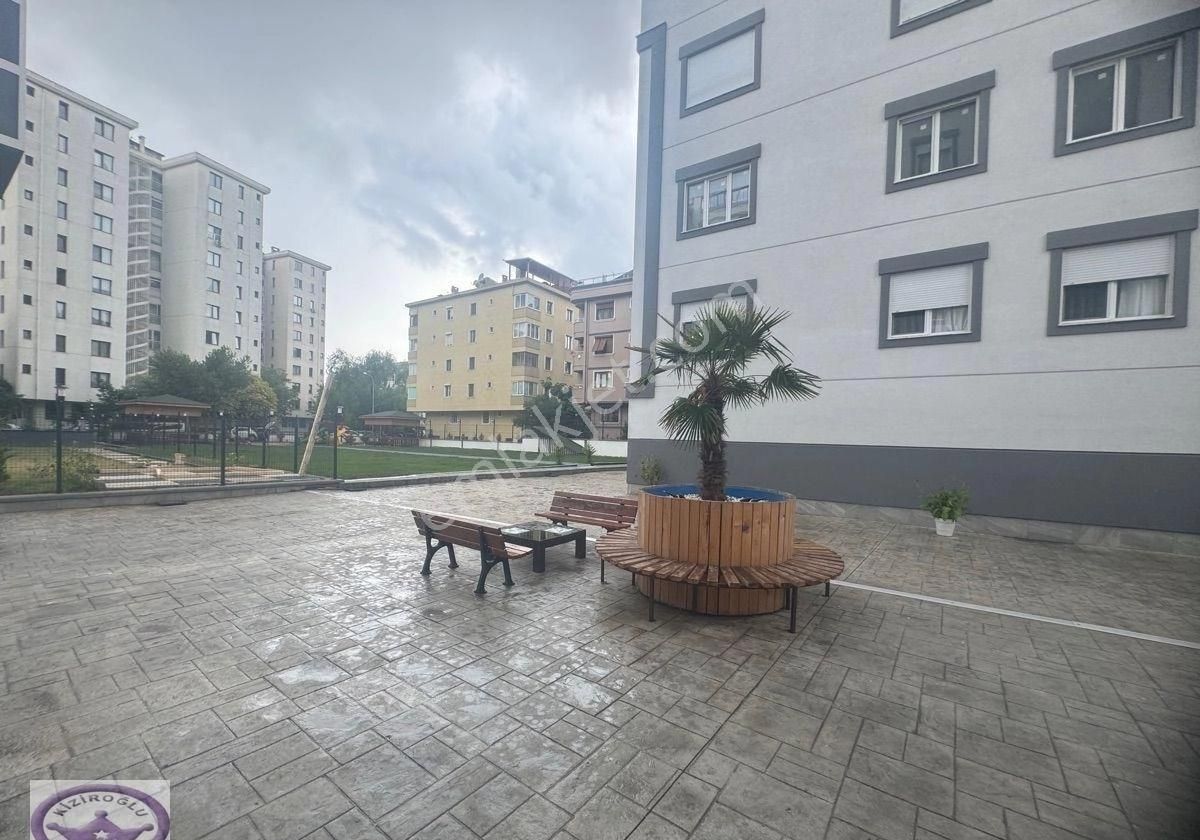 Marmaray Yanı Süreyya Evlerinde Güvenlikli İskanlı Balkonlu 2+1 - Görsel 15